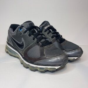 Nike Air Max 2010 Fly Wire Running Sneakers